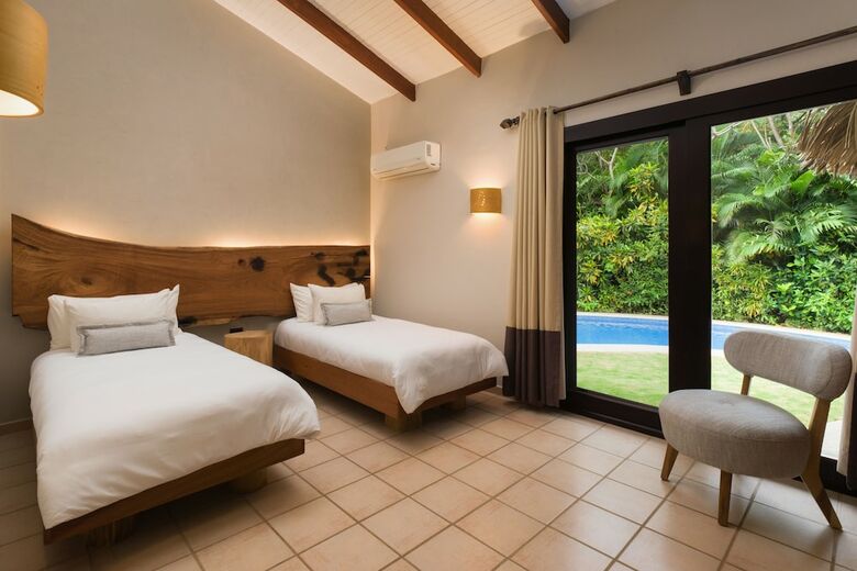 Hotel Cala Luna