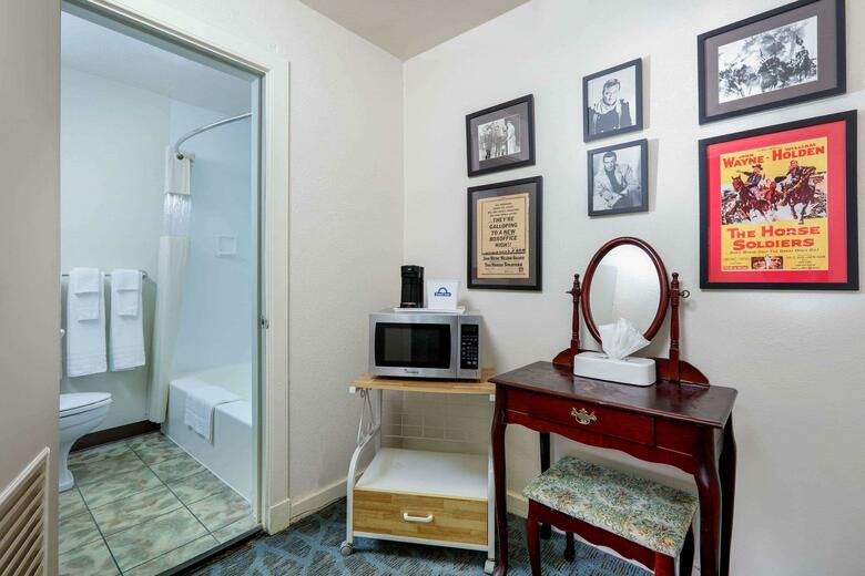 Hotel Days Inn