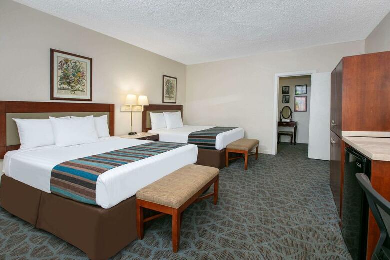 Hotel Days Inn