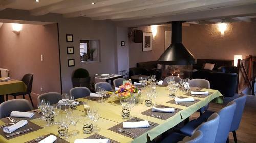 Hotel Auberge C�t� Rivi�re