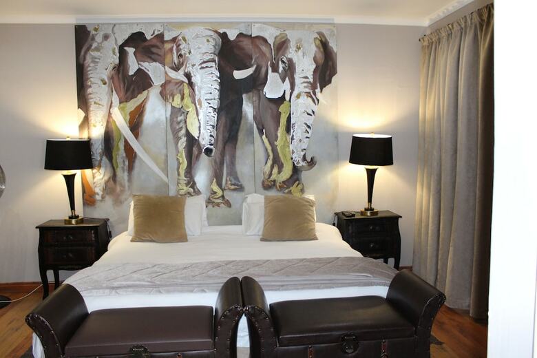 Bed & Breakfast House And Heart Guest House