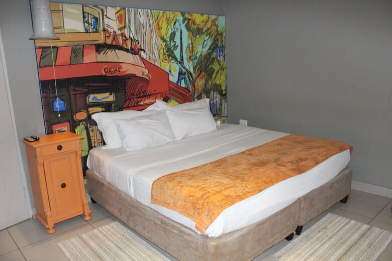 Bed & Breakfast House And Heart Guest House