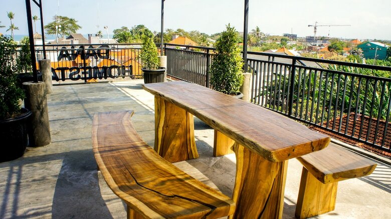 Hotel Dana Homestay