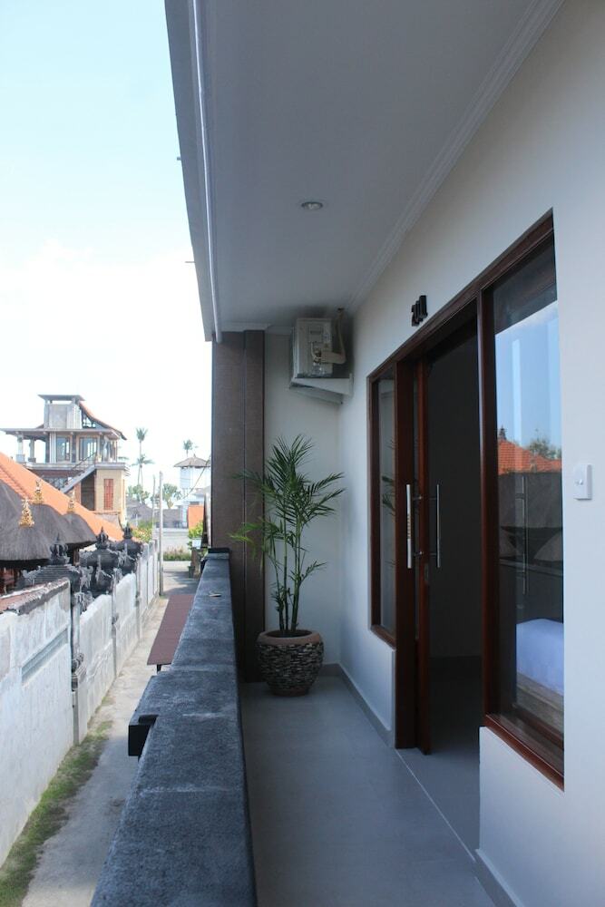 Hotel Dana Homestay