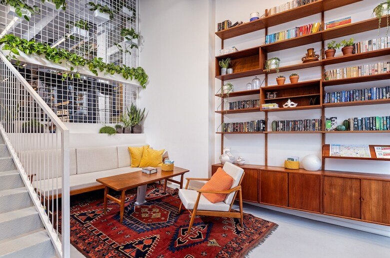 Hostal Wom Allenby By Brown Hotels