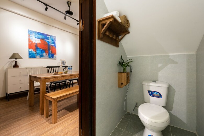 Aparthotel Nyna Homestay