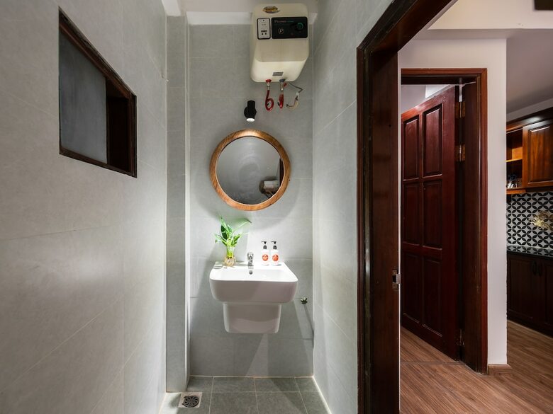 Aparthotel Nyna Homestay