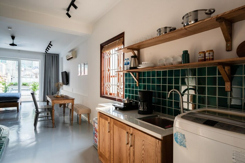Aparthotel Nyna Homestay