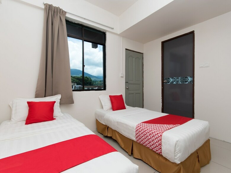 Hotel Oyo 1128 Lodge 88 (1)