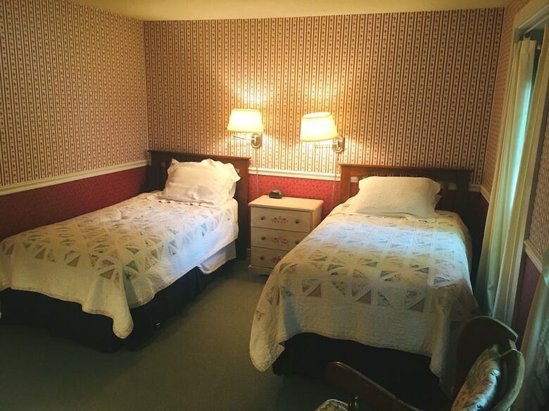 Bed & Breakfast The Elm City Carriage Barn