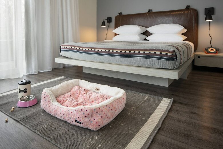 Hotel Moxy Nashville Vanderbilt Area
