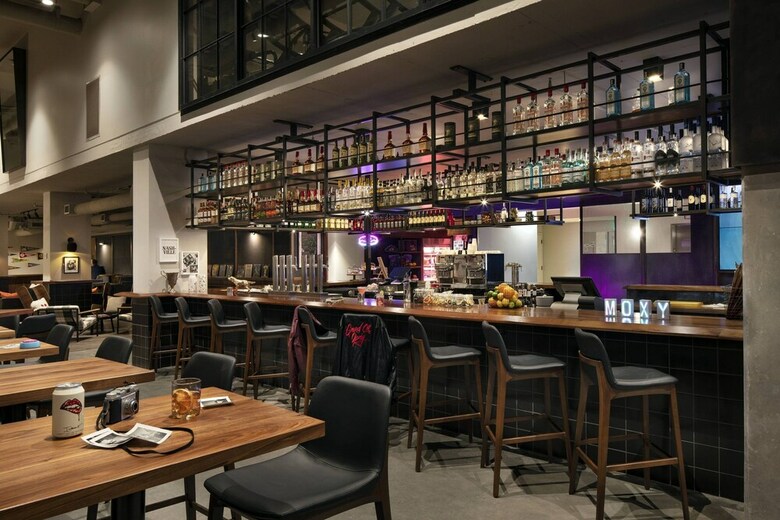 Hotel Moxy Nashville Vanderbilt Area