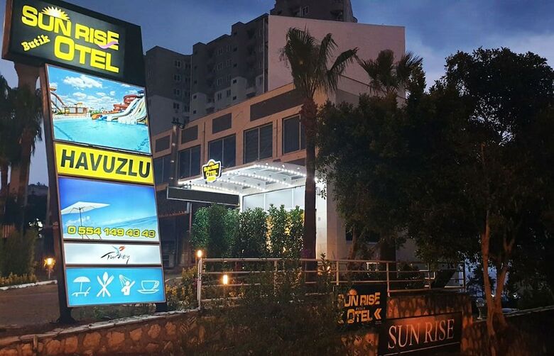 Sunrise Hotel