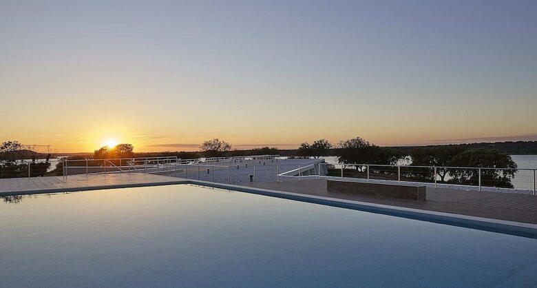 Herdade Dos Delgados Dark Sky View Hotel & Spa