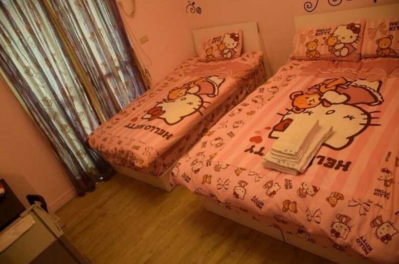 Love Fenjia Colorful Hotel