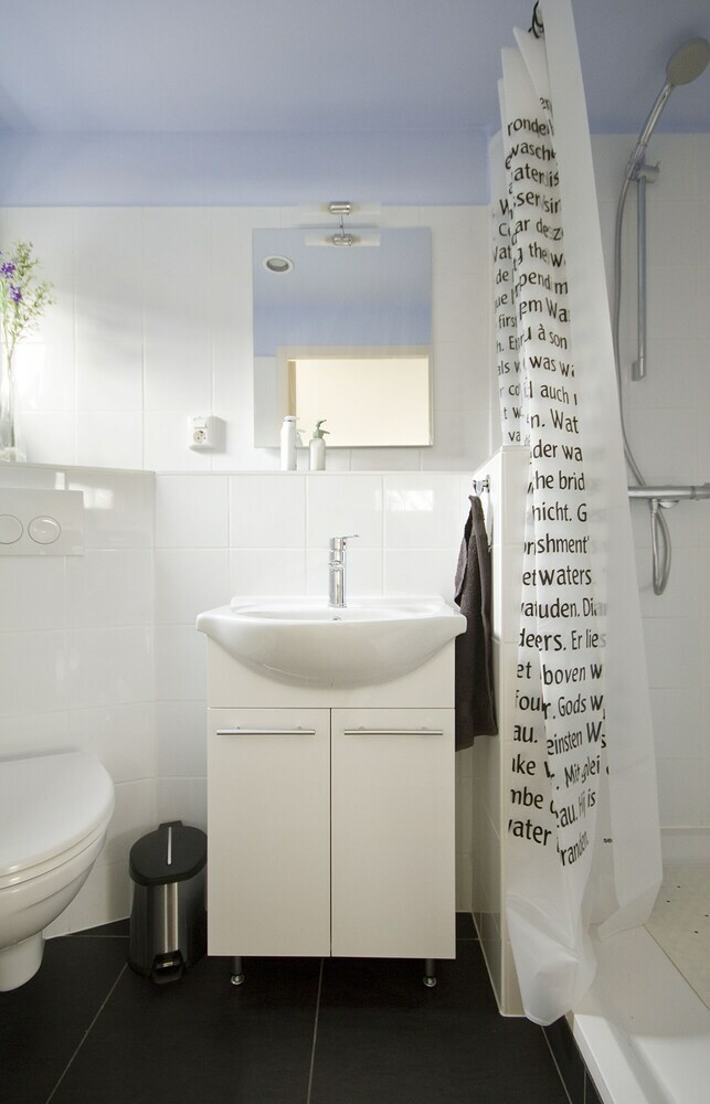 Apartamentos Studio On Beautiful Houseboat