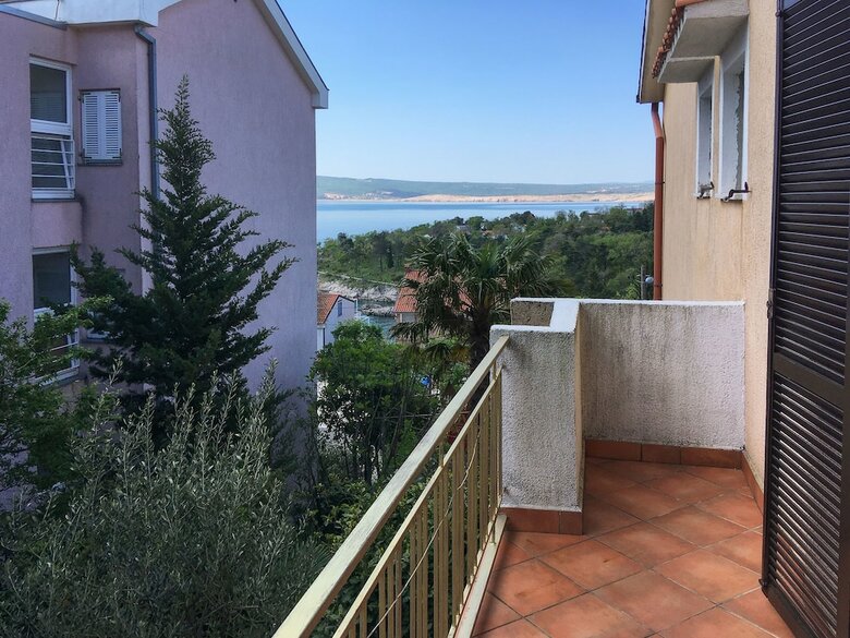 Apartments And Room Mirjana