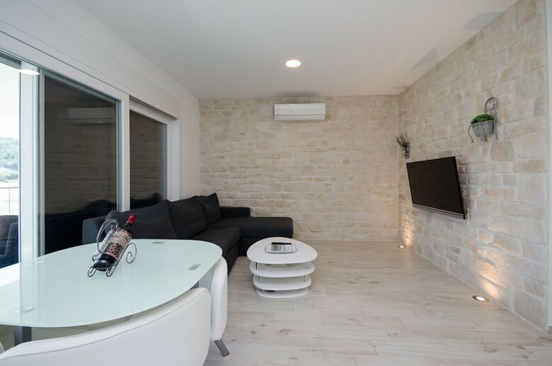 Apartments Zorka