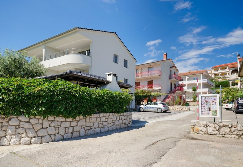 Apartments Zorka