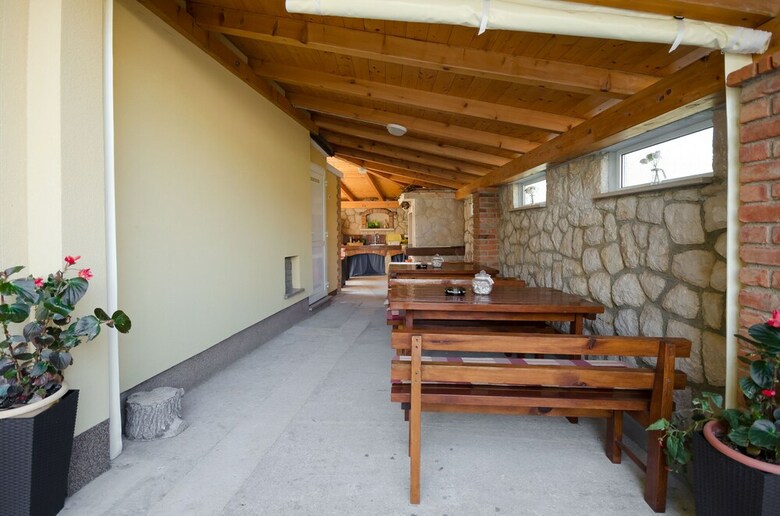 Apartments Mirjana