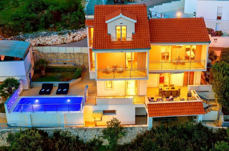 Apartamentos Villa Silvana