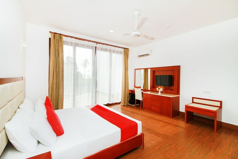 Hotel Capital O 266 The Wind Beach Resorts