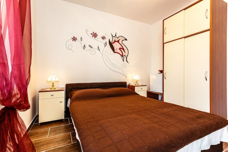 Apartments And Rooms Gordana
