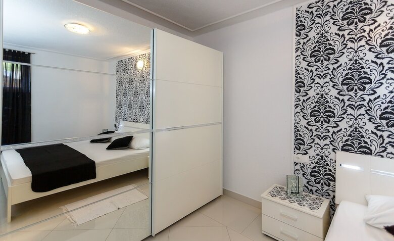 Apartments And Rooms Gordana