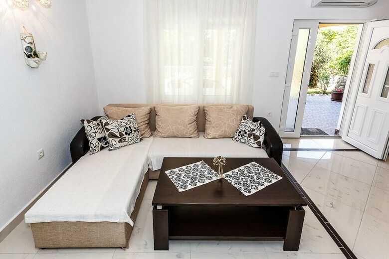 Apartments And Rooms Gordana