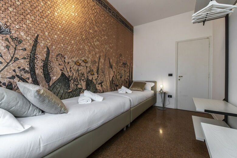 Greci Canal View Apartment R&r