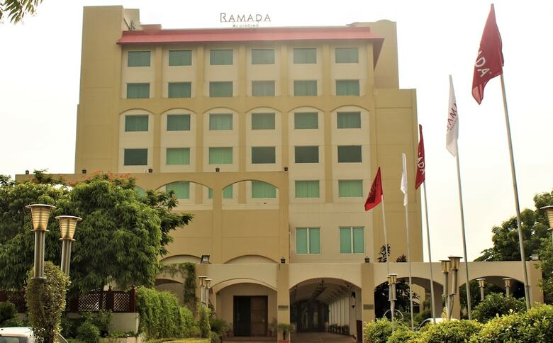 Hotel Ramada By Wyndham Jaipur Jaisinghpura