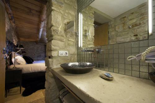 Bed & Breakfast La Maison Du Passage - Chambres Avec Restaurant & Spa -