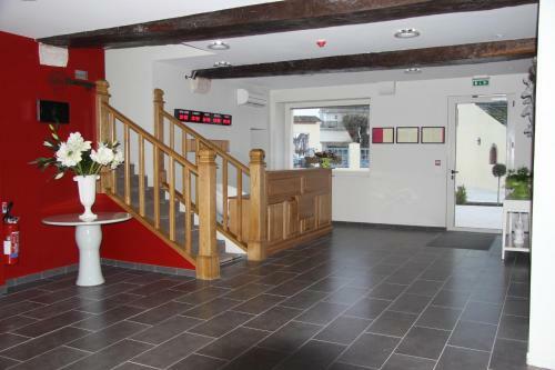 Hotel H�tel Burgevin