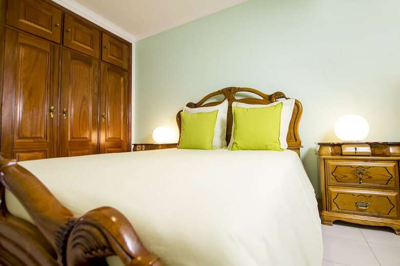 Apartamentos Casa Dos Far�is