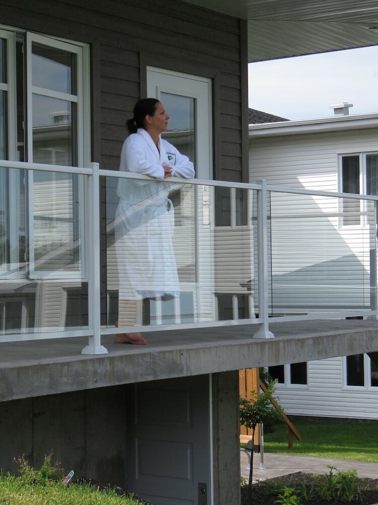 Posada Le Sainte-h�l�ne Auberge & Spa Nordique