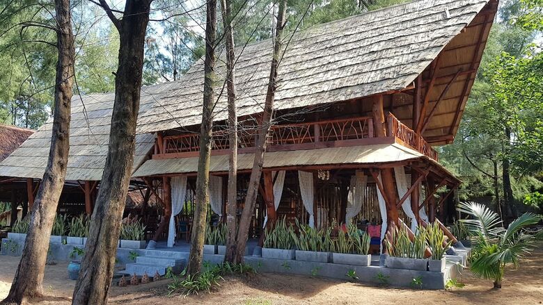 Hotel The Moken Eco Village