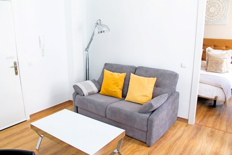 Apartamentos Living4malaga Carreteria 37