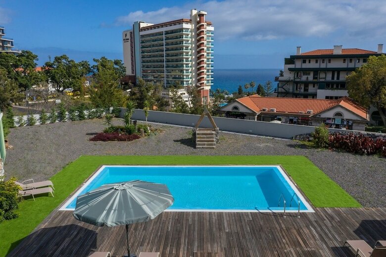 Villa Century House