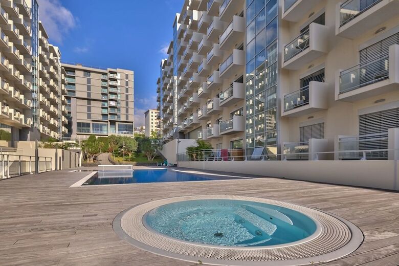 Apartamentos Blue Sky Funchal