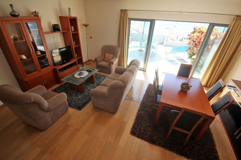 Apartamentos Santa Cruz Village Villa