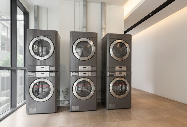 Lyve Inc Hotel & Residence