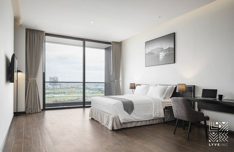 Lyve Inc Hotel & Residence