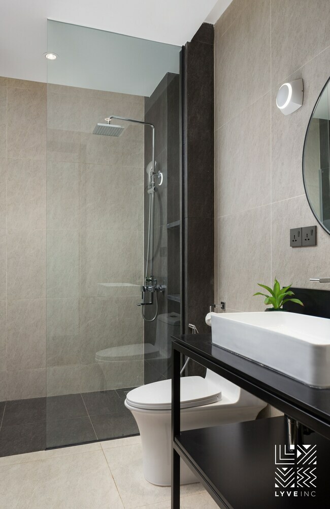 Lyve Inc Hotel & Residence