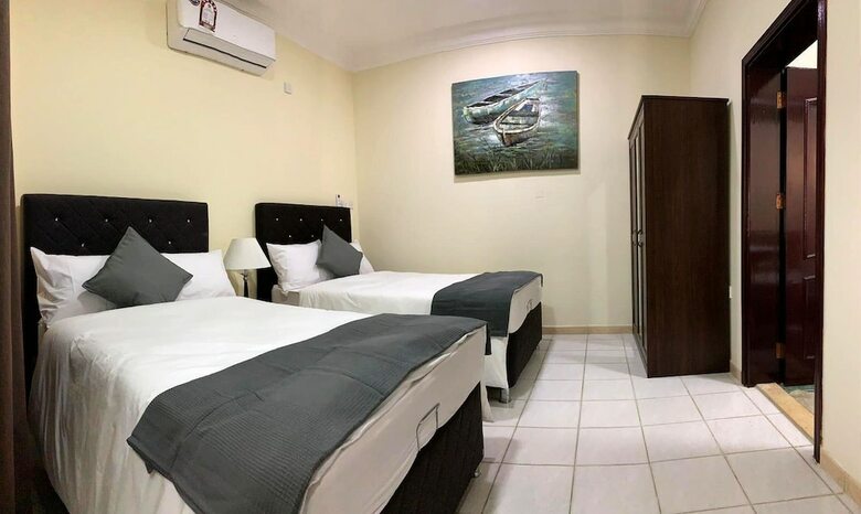 Apartamentos Meridiana Residences