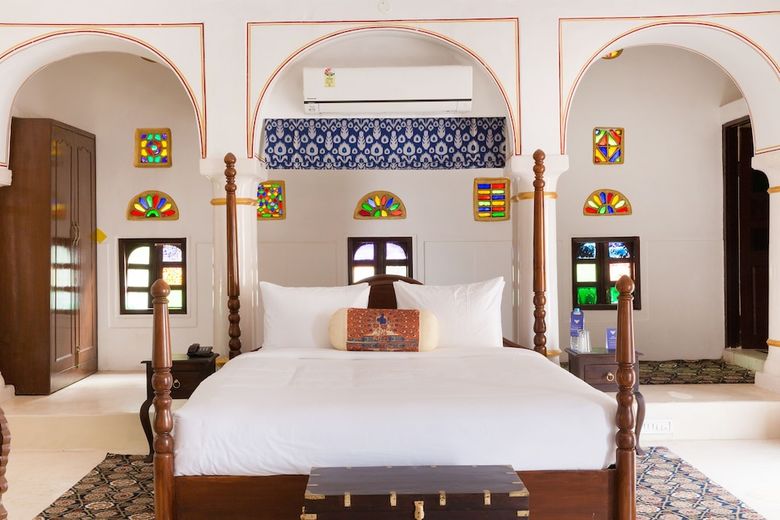 Hotel Bara Bungalow Kalwar, Jaipur - A Rosakue Collection