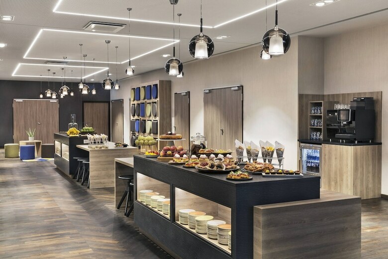 Hotel Courtyard By Marriott Hamburg City