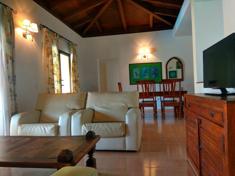 Hostal Ohana Guest House