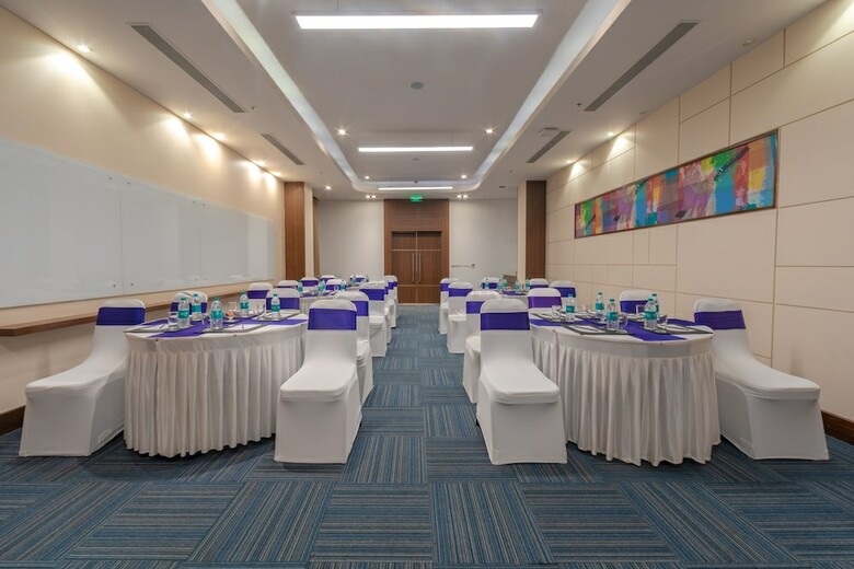 Hotel Four Points By Sheraton Chennai Omr