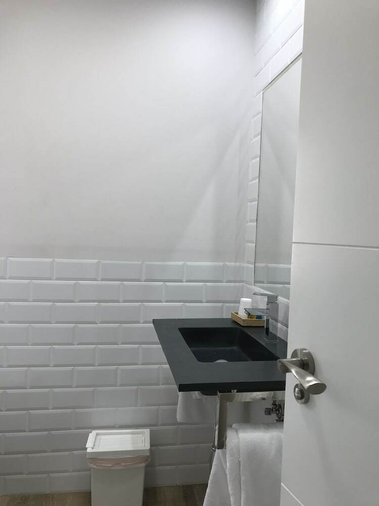 Hostal El Cancho Del Aguila