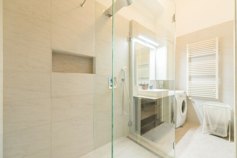 Oasis Apartments - Paulay Ede Street